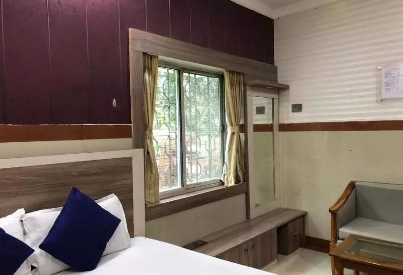 ペンション Vinayak Guest House