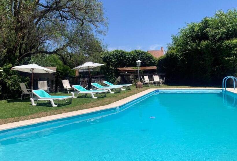 ユースホステル Hostería La Viña