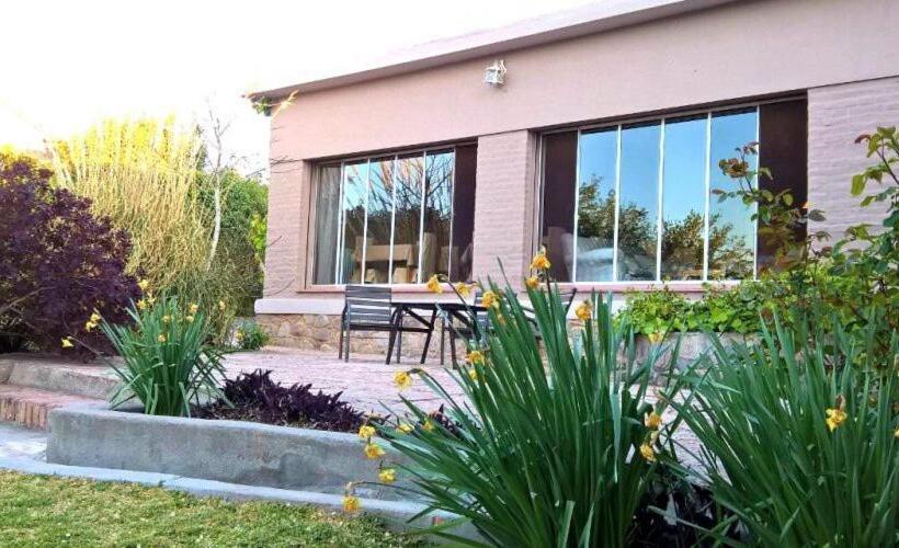 ユースホステル Hostería La Viña