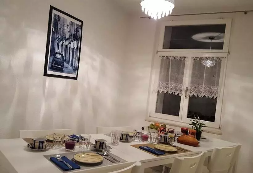 پانسیون Casa Carmela