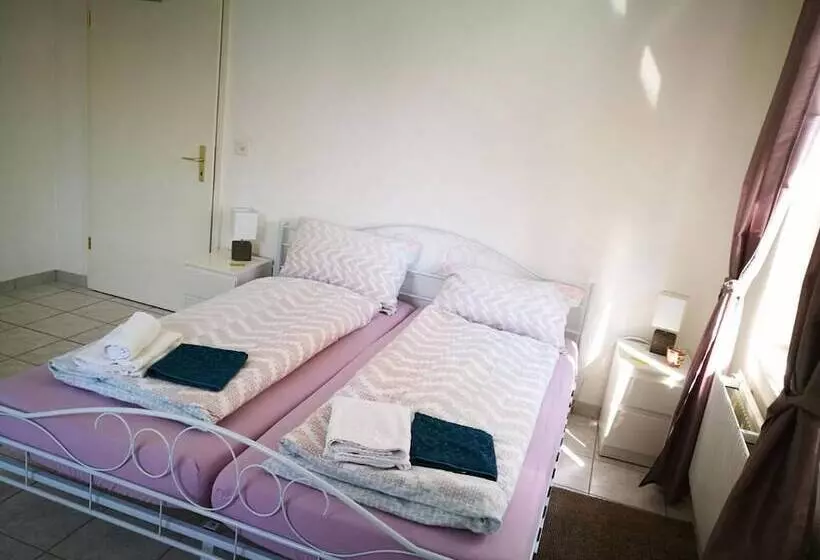 پانسیون Casa Carmela