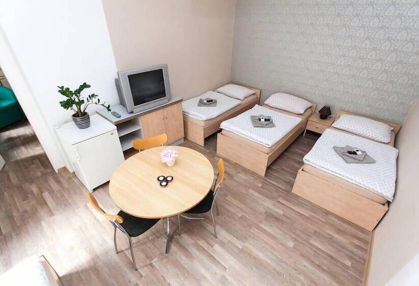 בית מלון כפרי Avenida Park