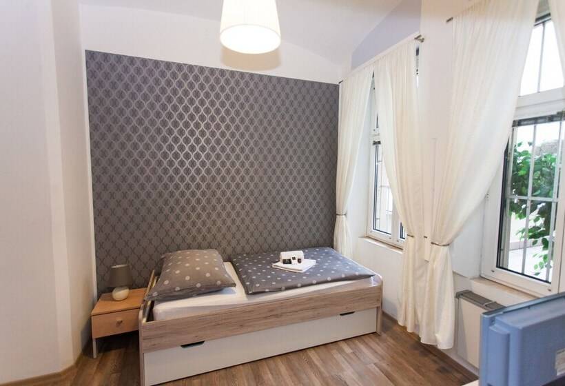 בית מלון כפרי Avenida Park