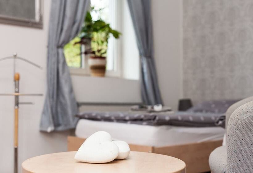 בית מלון כפרי Avenida Park