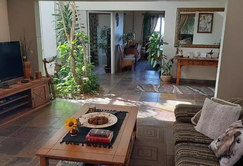 پانسیون Bella Vista Guest House