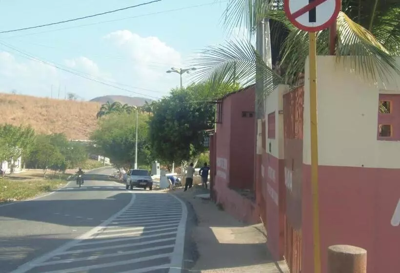 ペンション Pousada Pé De Serra Baturité