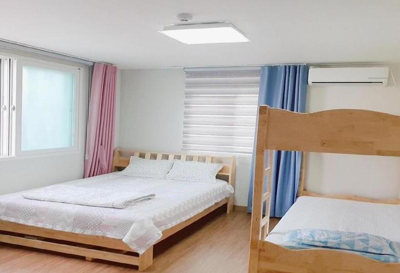 پانسیون Tongyeong The Story Guesthouse