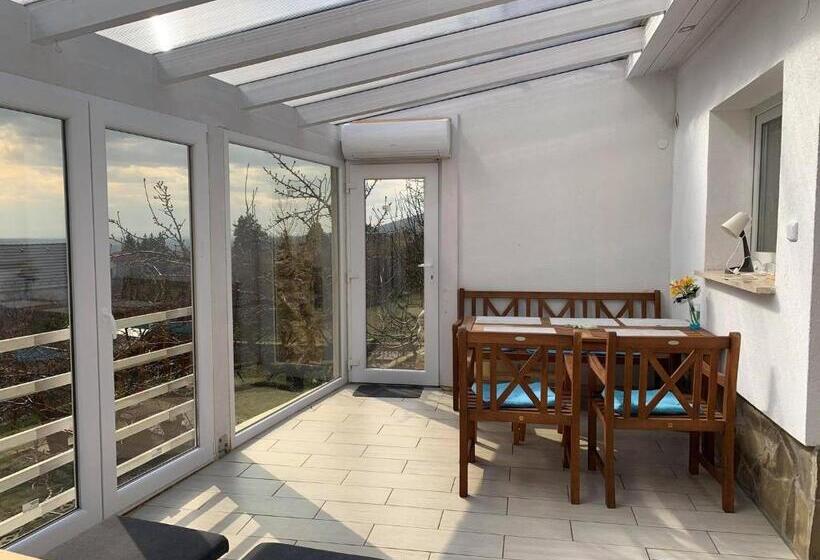 膳宿费 Welcome Vendégház