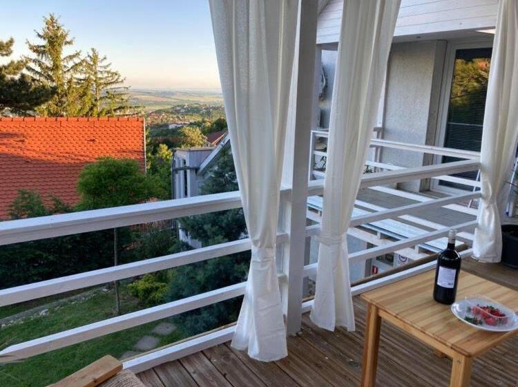 膳宿费 Welcome Vendégház