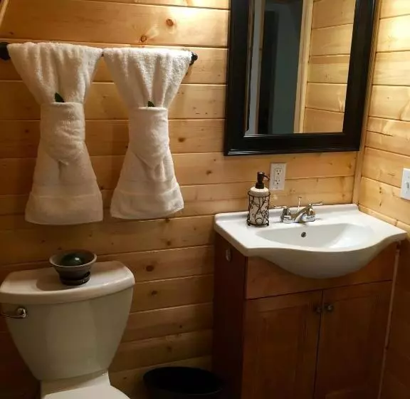 Retkeilymaja Homer Inn & Spa