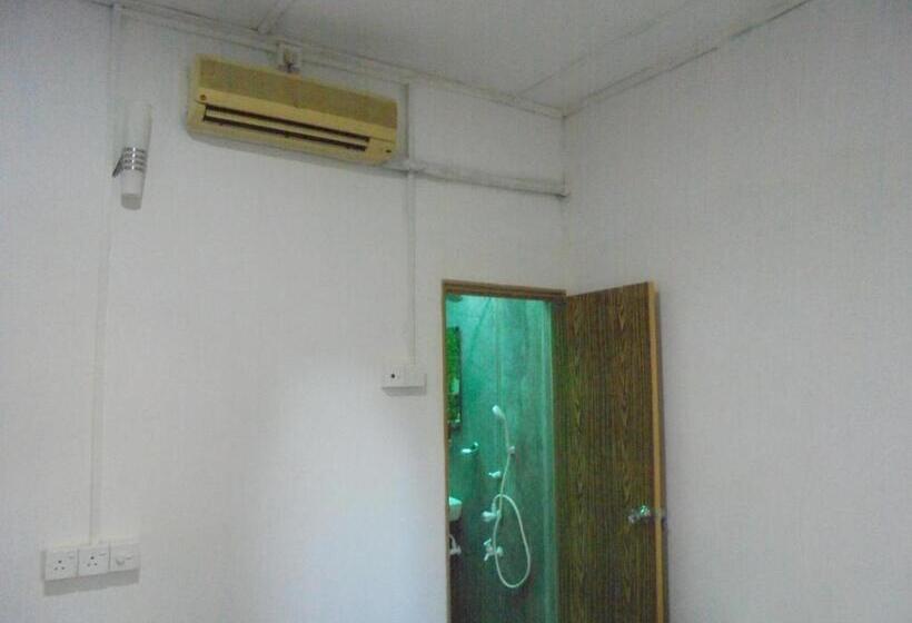 Пансион Ath Hala Safari Resort