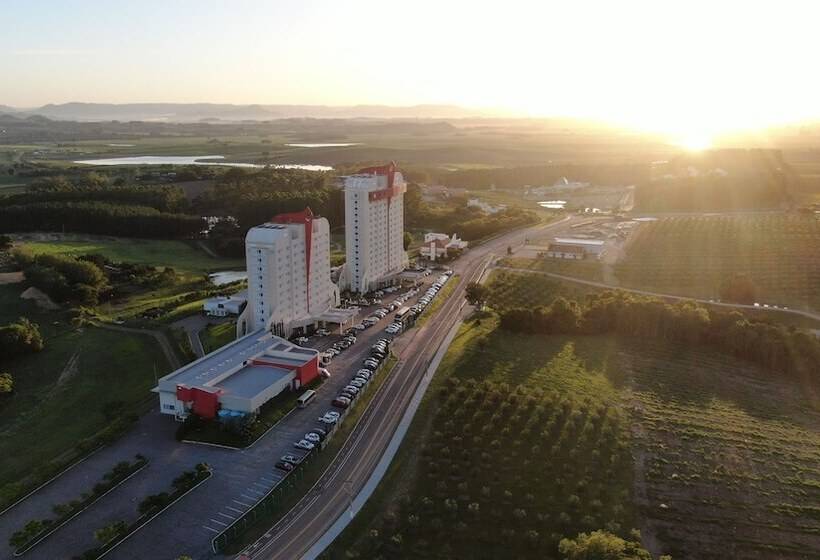 Hotel Recanto Maestro