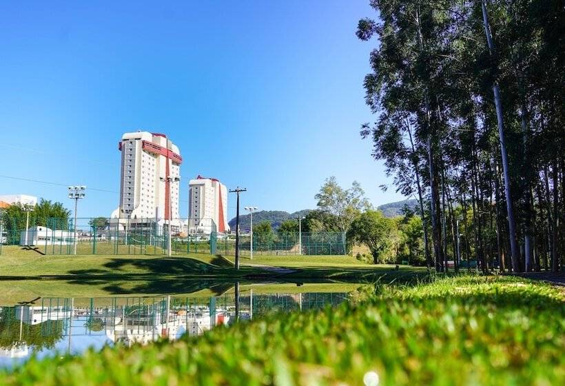 Hotel Recanto Maestro