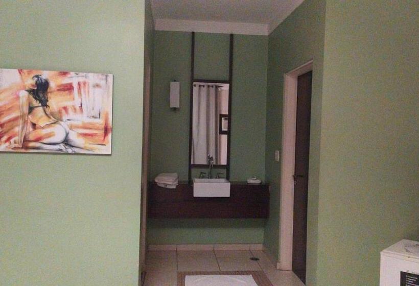 Movie Inn Motel E Hospedagem