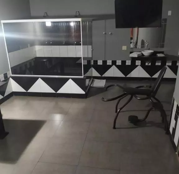 Movie Inn Motel E Hospedagem