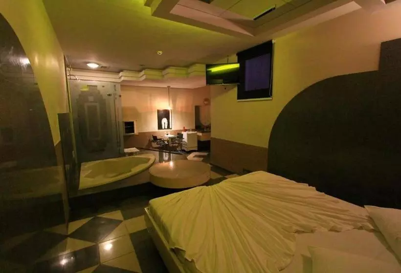 Movie Inn Motel E Hospedagem