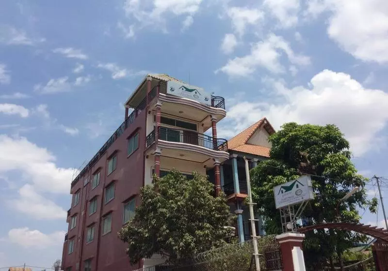 پانسیون 139 Guest House