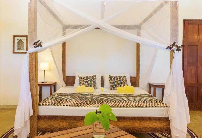 ペンション Maji Lodge