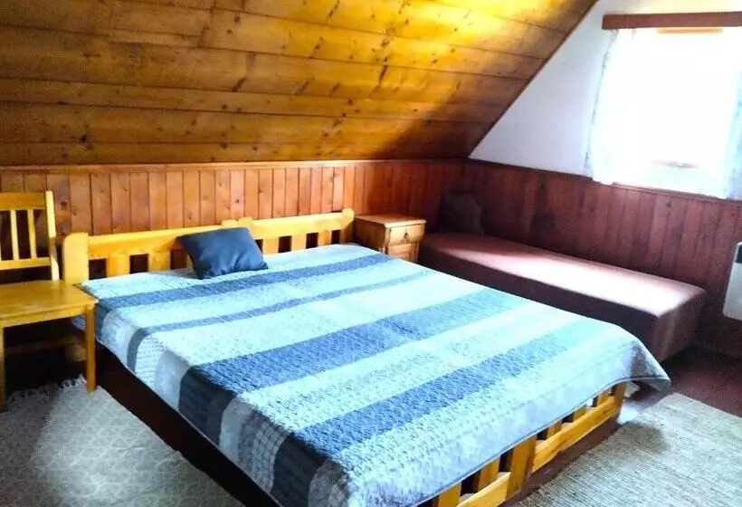 Majatalo Penzion U Kozy