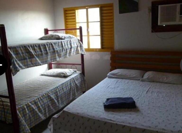 펜션 Pousada Casarrara