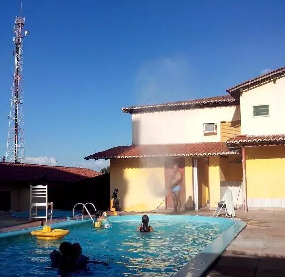 ペンション Pousada Casarrara