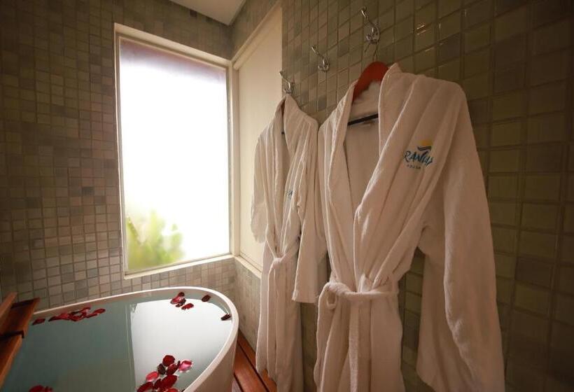 پانسیون Pousada Rangai