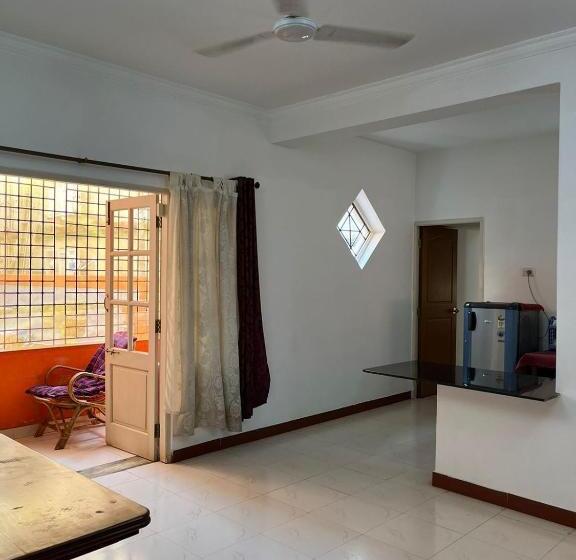 Pensão Skyview Villa