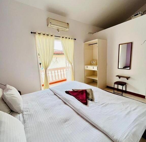 Pensão Skyview Villa