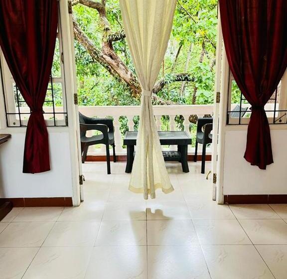 Pensão Skyview Villa