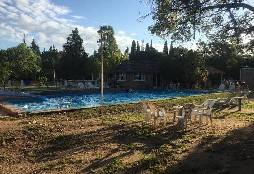 ユースホステル Complejo De Cabañas Pach   Flo