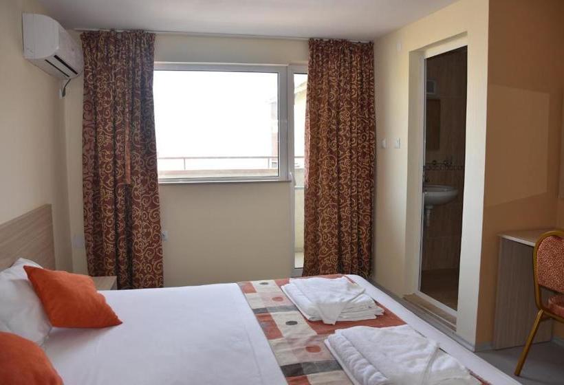 Aparthotel Lucky Family