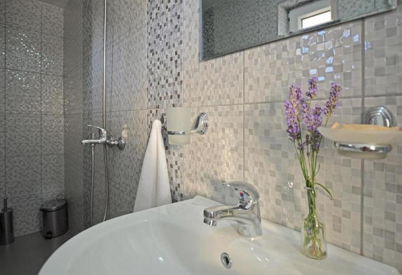 پانسیون Bistra Guest Rooms