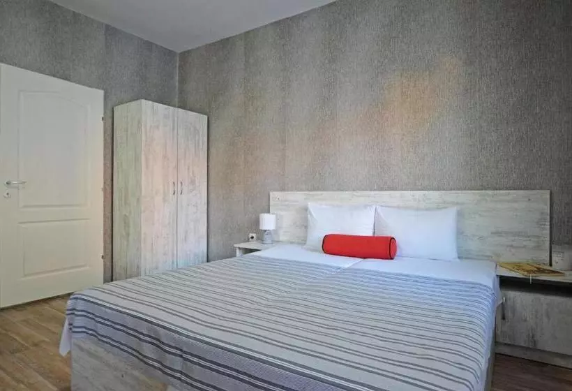 پانسیون Bistra Guest Rooms