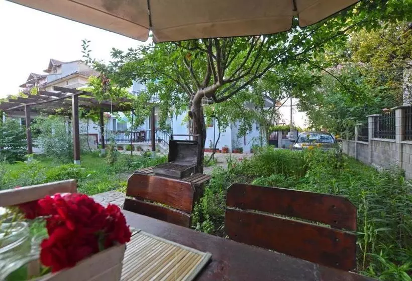 پانسیون Bistra Guest Rooms