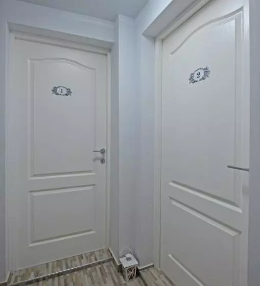 پانسیون Bistra Guest Rooms