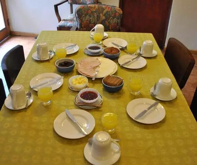 پانسیون Hostal De Antano
