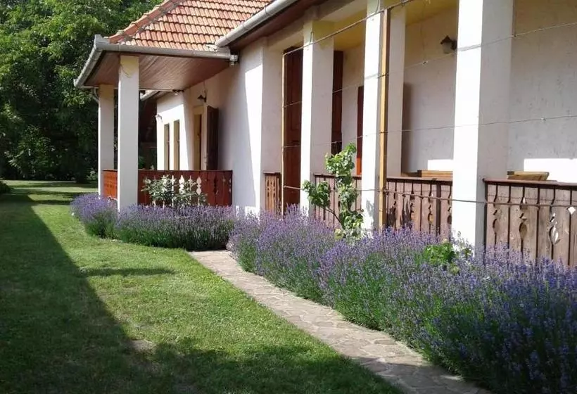 Majatalo Nosztalgia Vendégház