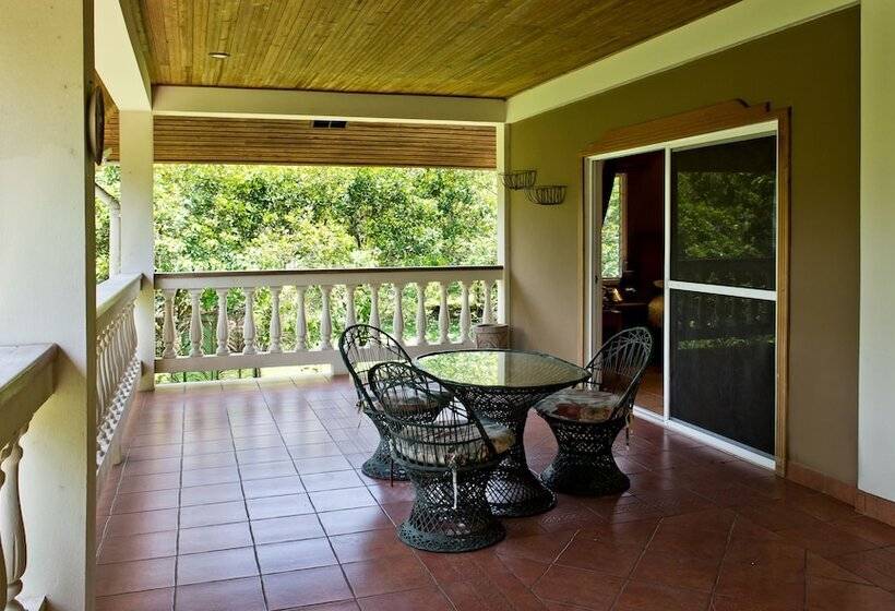 بنسيون Rock Farm Guest House