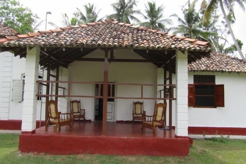 بنسيون The Colonial Villa