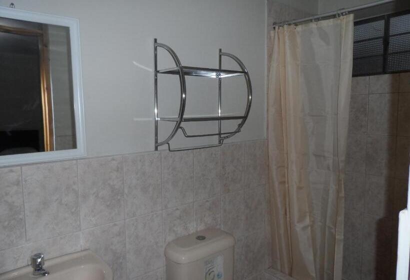 호스텔 Antares Inn