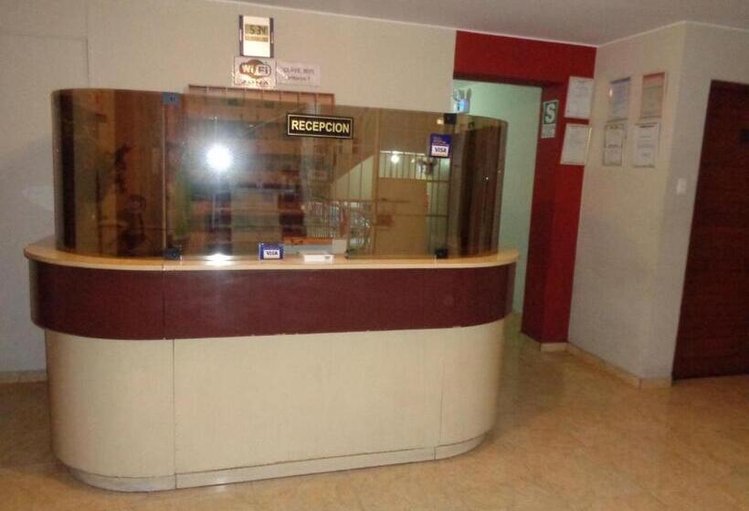 호스텔 Antares Inn