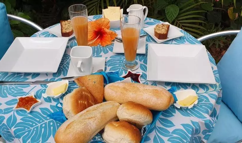 Majatalo & Apartments Chez Hiva