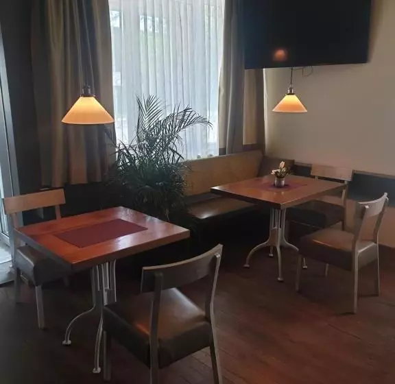 ペンション Gasthof Niki