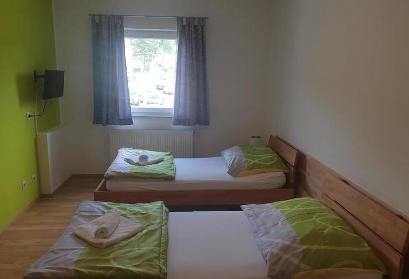 פנסיון Gasthof Niki