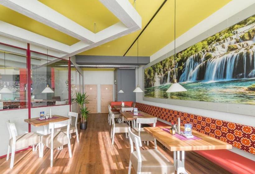 פנסיון Gasthof Niki