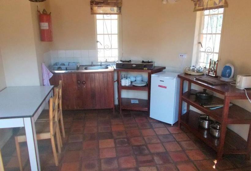 پانسیون Limerick Cottages