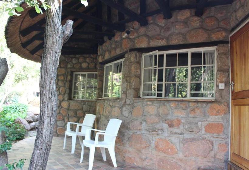 پانسیون Limerick Cottages