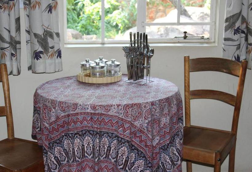 پانسیون Limerick Cottages