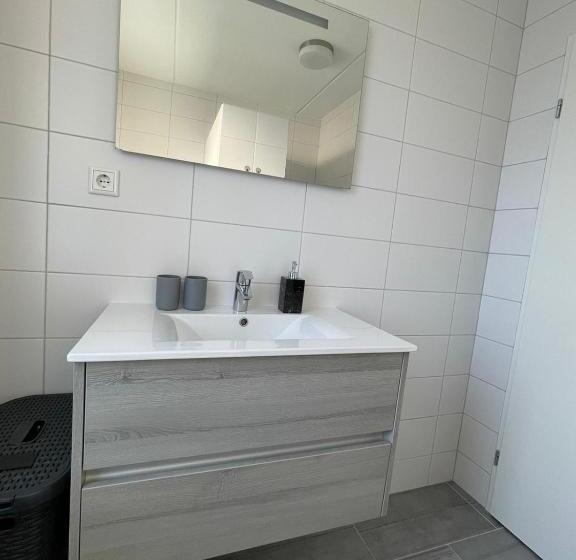 بنسيون Lise S Place