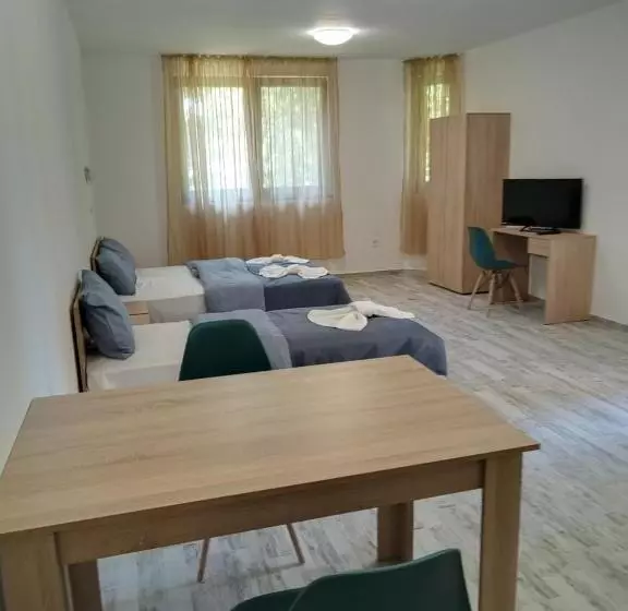 پانسیون Villa Pita